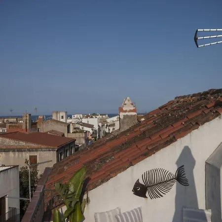 Lets Holidays Charming Fisherman House With Terrace Villa