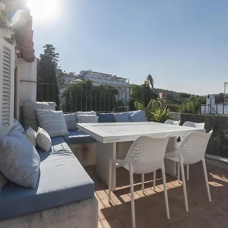 Lets Holidays Charming Fisherman House With Terrace فيلة توسا ذي مار